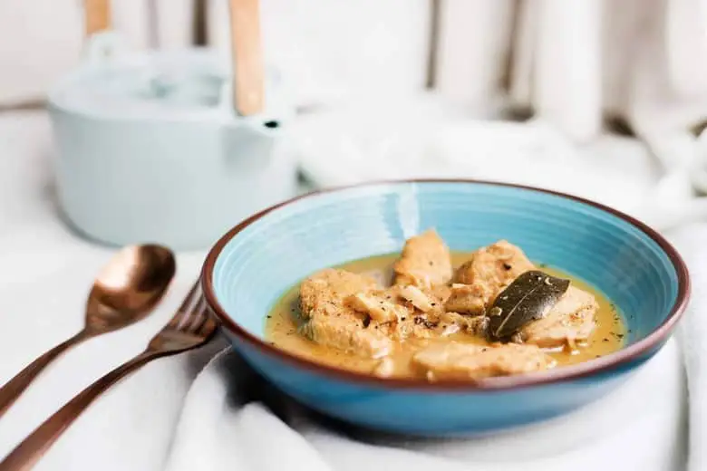 pollo-en-pepitoria-receta