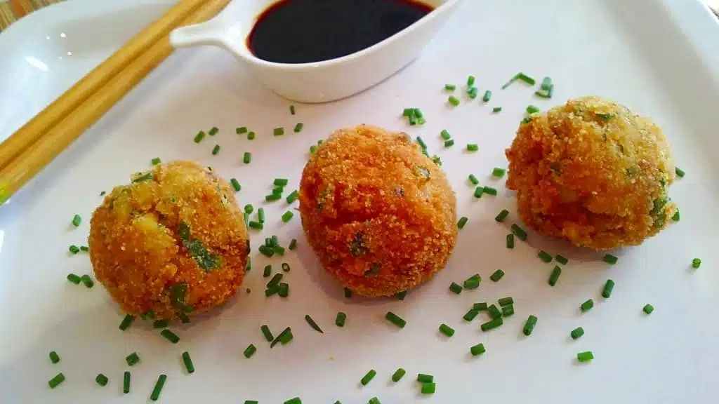 Albondigas de salmon y langostino 1 e1684523750141