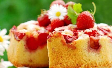 bizcocho de fresas en almibar 1200x900 1
