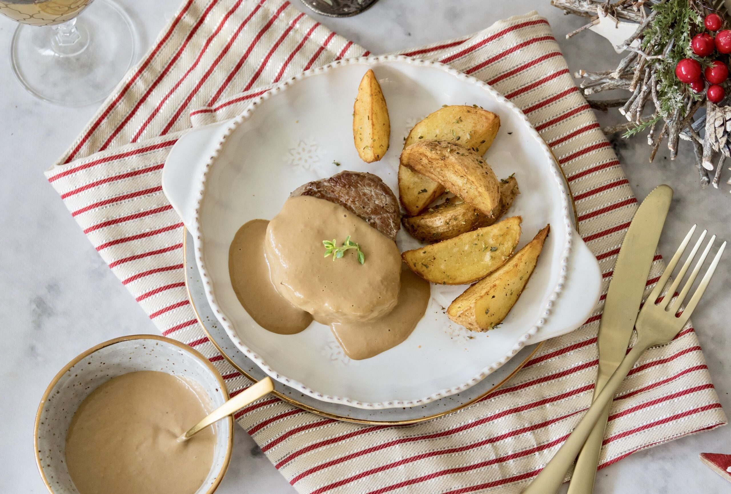 2024 10 28T11 59 08 badun images.badun .es ba9a85351903 solomillo con salsa de foie scaled