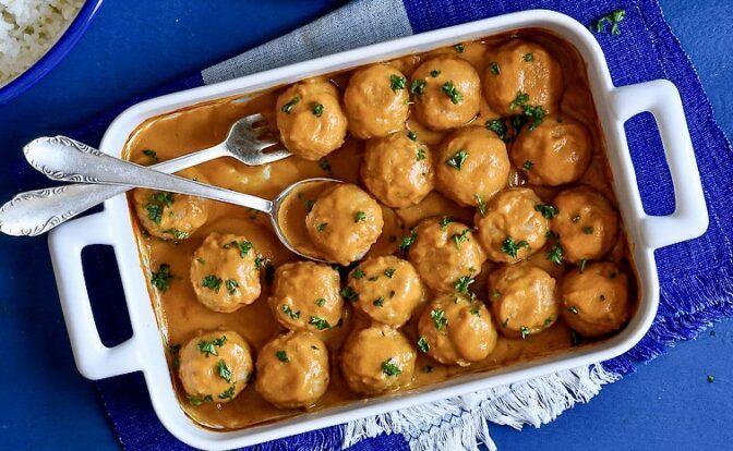 ALBONDIGAS XXL en SALSA de VINO tinto