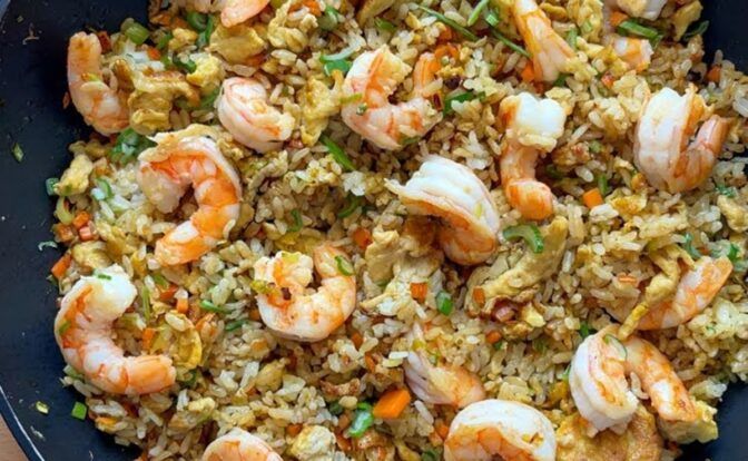 ARROZ asiatico con LANGOSTINOS