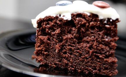 Bizcocho de calabaza y chocolate con frosting Halloween3