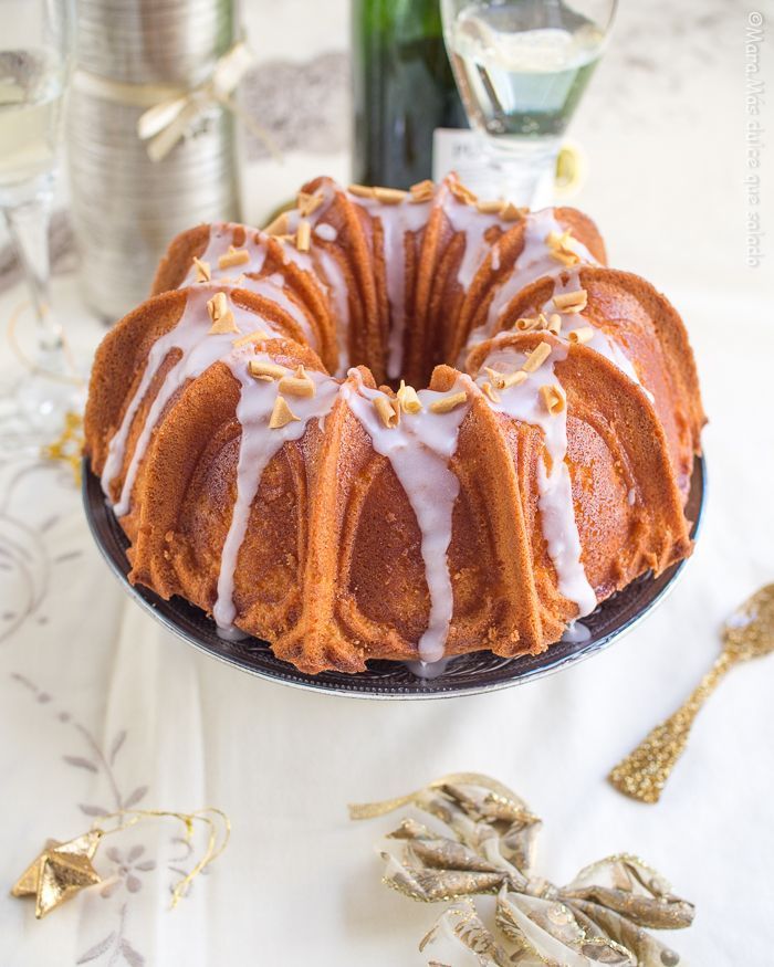 BUNDT CAKE de TURRON y GLASEADO de LICOR de AVELLANAS