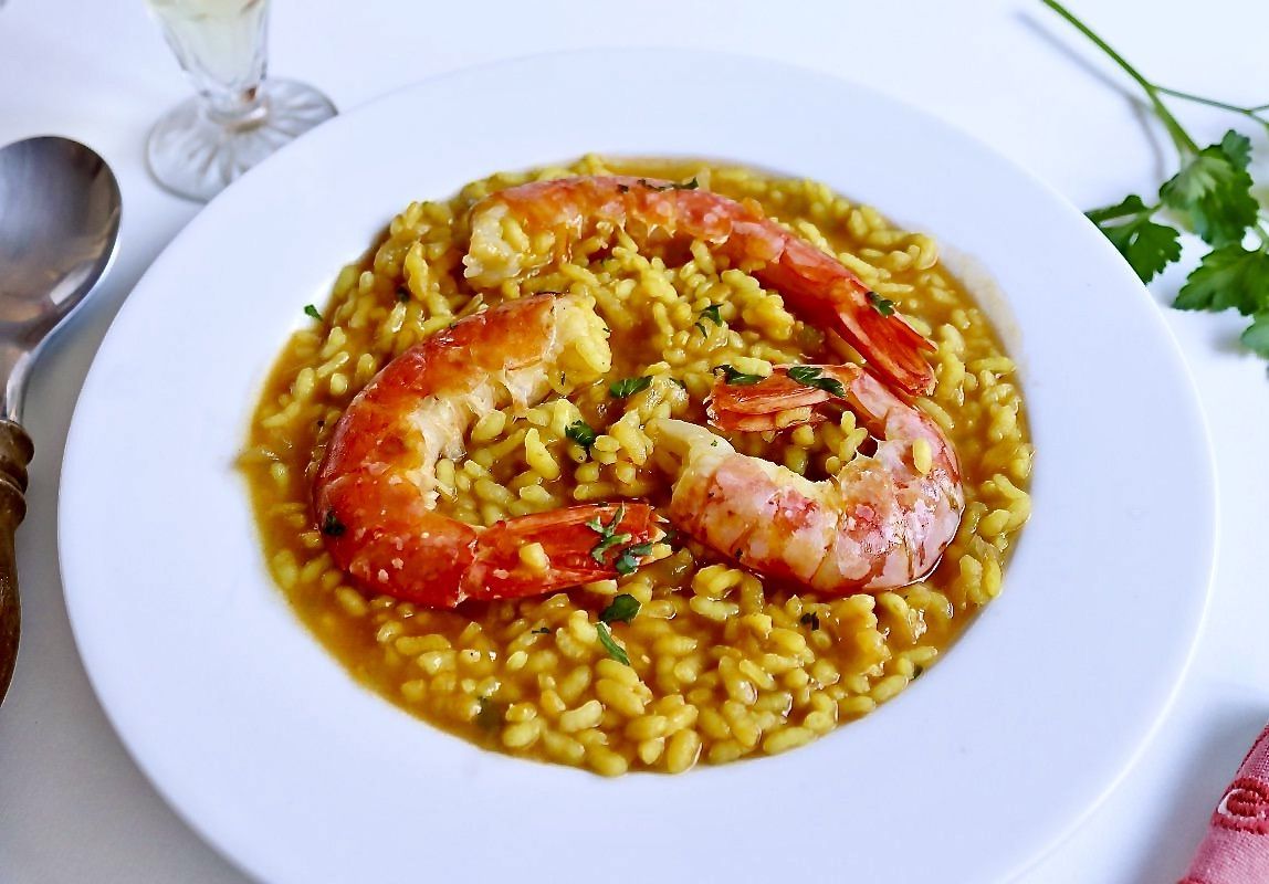 ARROZ meloso con GAMBONES