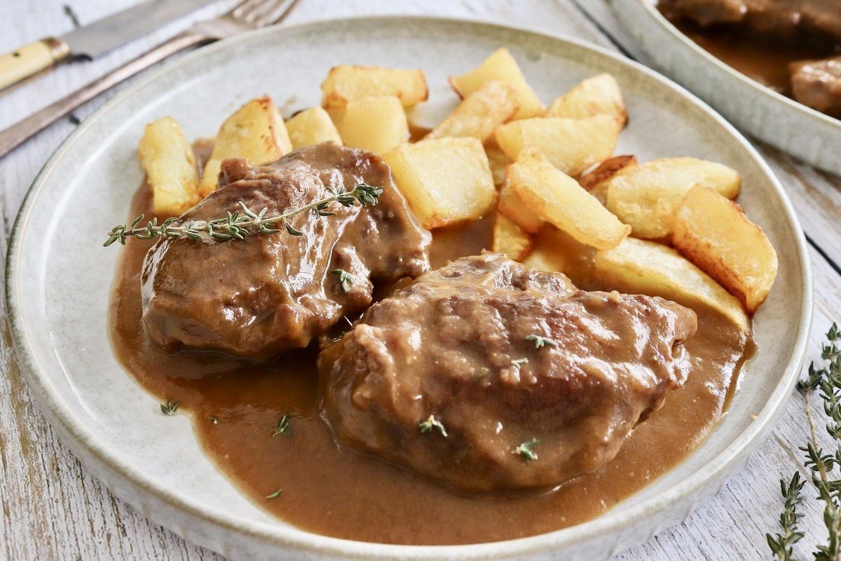 carrillada en salsa casera