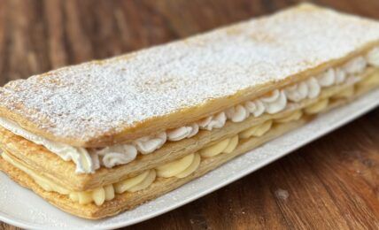 milhojas de crema y nata 2